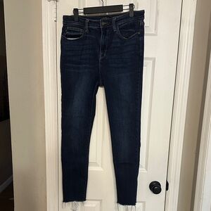 Judy Blue Dark Indigo Skinny Jeans. Size 11/30. EUC. Waist 15.5’ inseam 26’